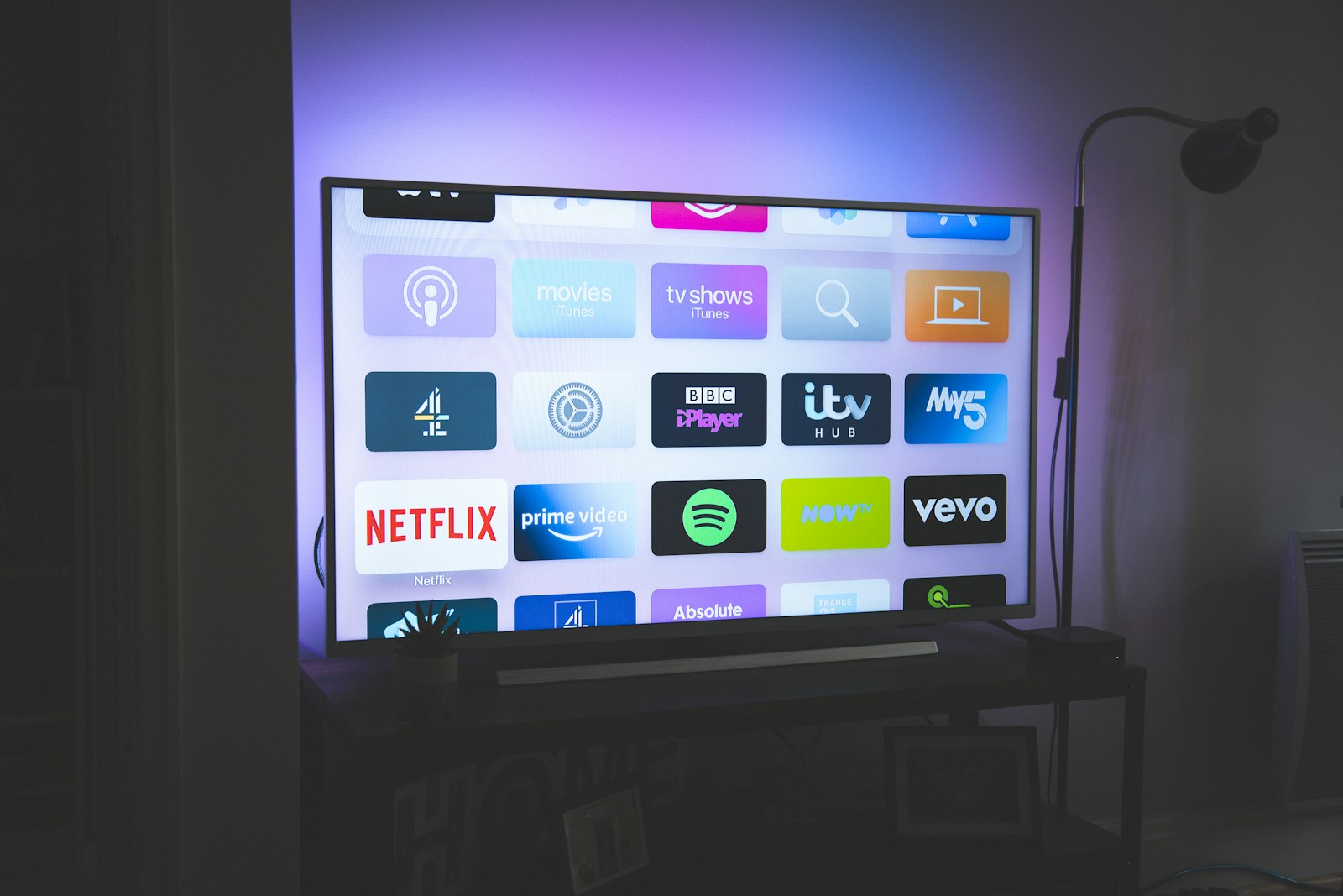 Trovec Vision 65" 4K Premium Smart TV